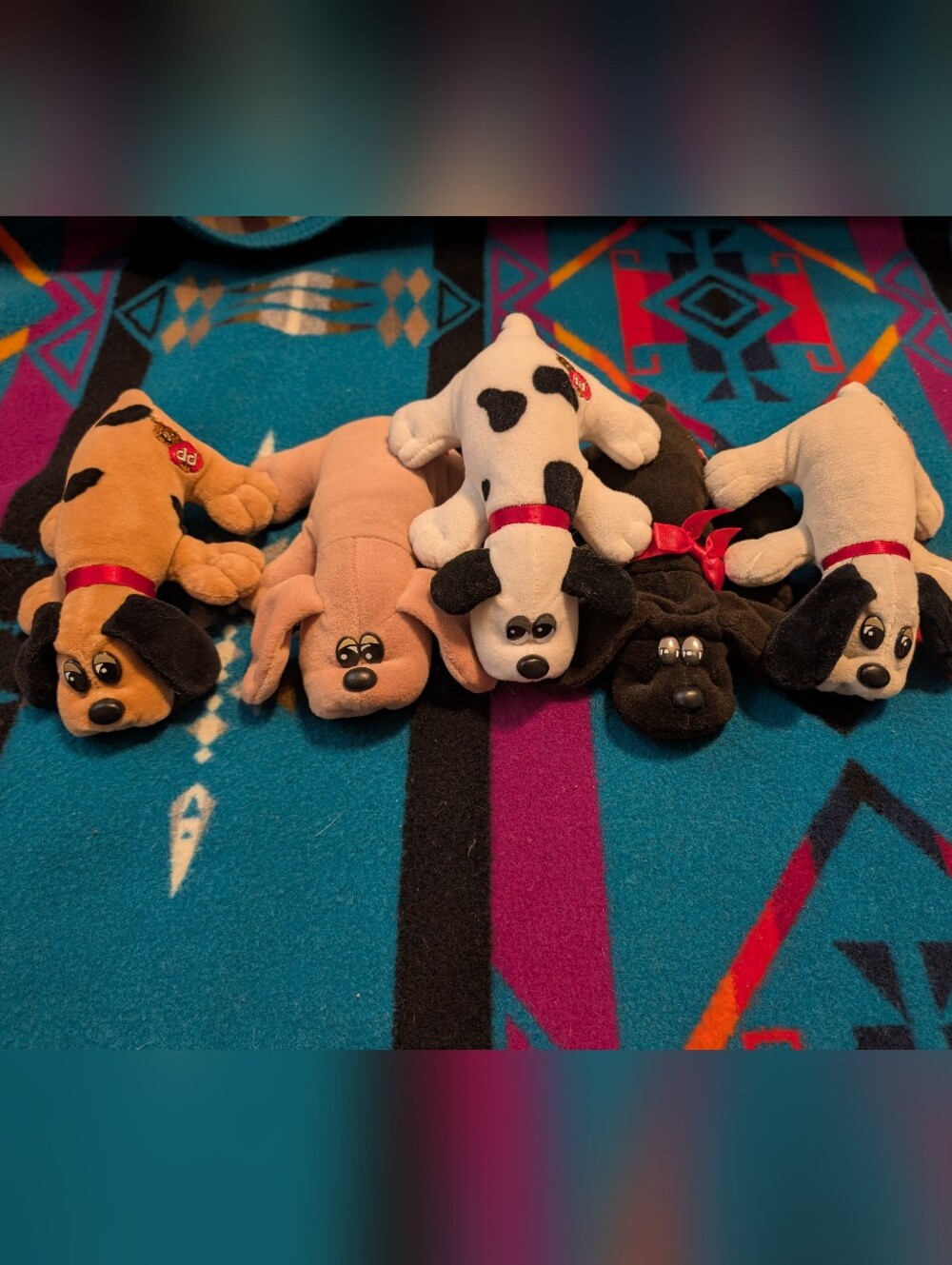1980's Pound Puppies Bundle of 6